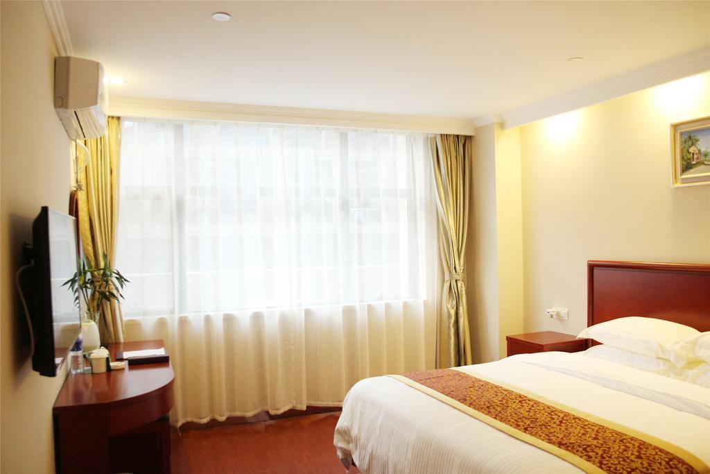 Greentree Inn Shanghai Pudong New District Shenmei East Road Express Hotel Kültér fotó